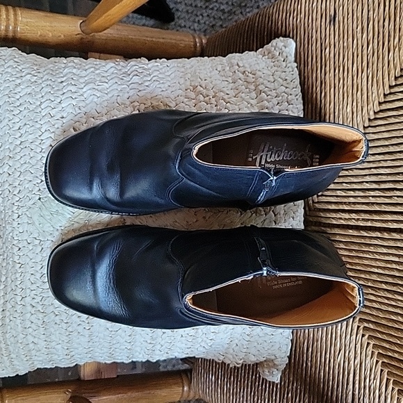 Hitchcock Exeter, EXTRA WIDE black leather chukka, ankle boots, size 10, 6E - Picture 9 of 12